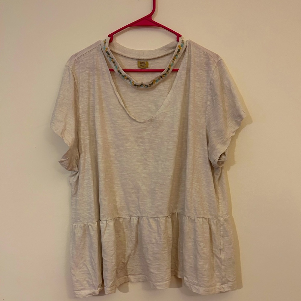 True Craft Plus-Size V-Neck, Short Sleeve Top